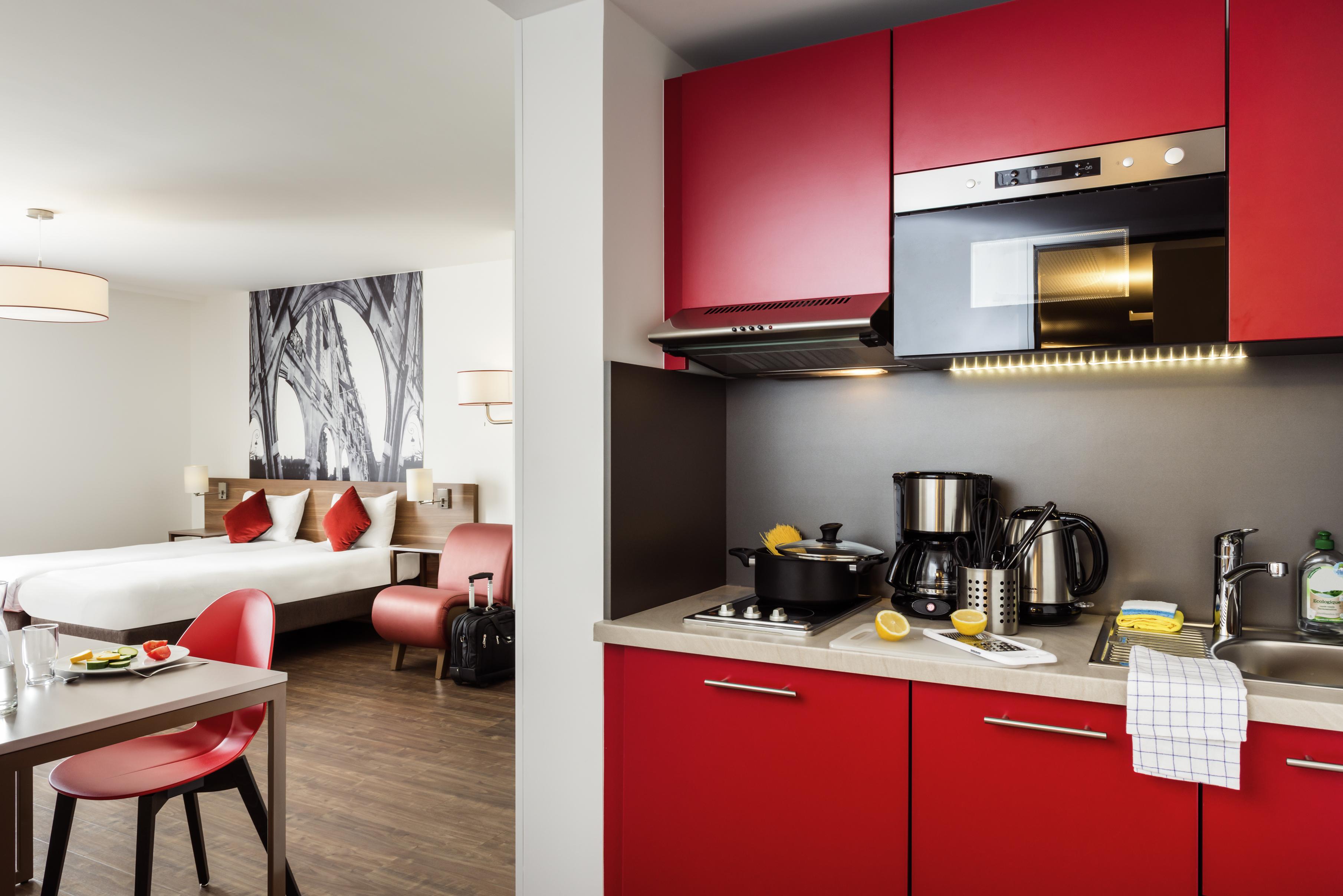 Aparthotel Adagio La Defense Курбевуа Экстерьер фото