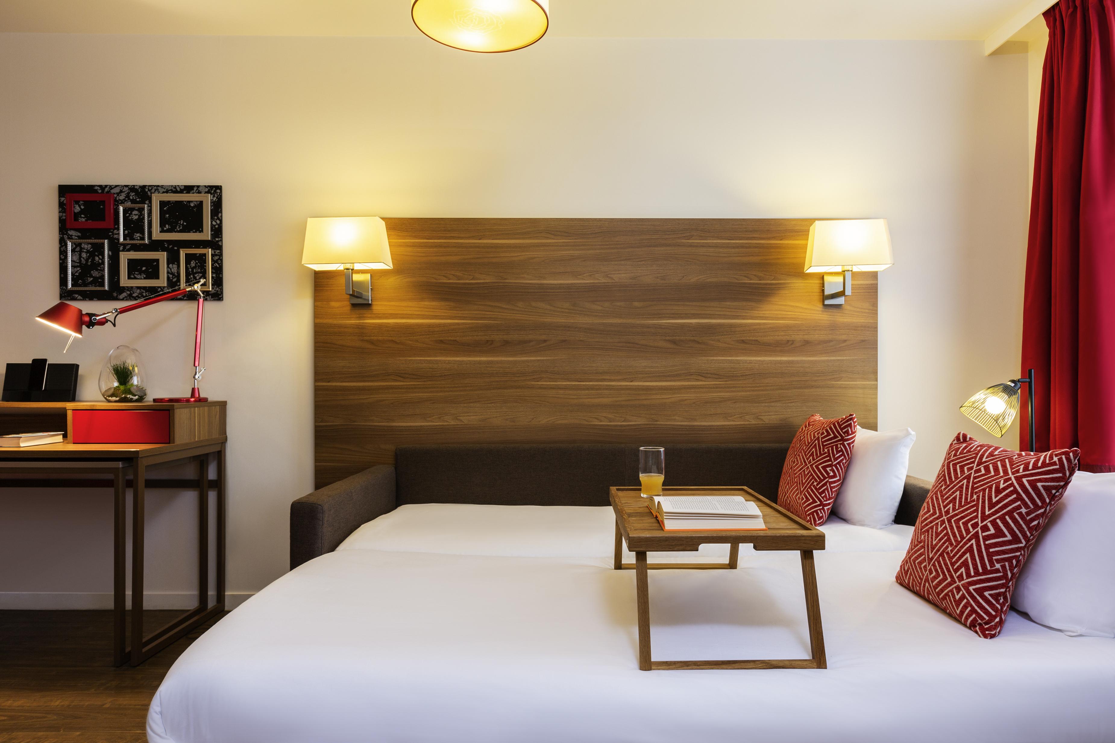 Aparthotel Adagio La Defense Курбевуа Экстерьер фото