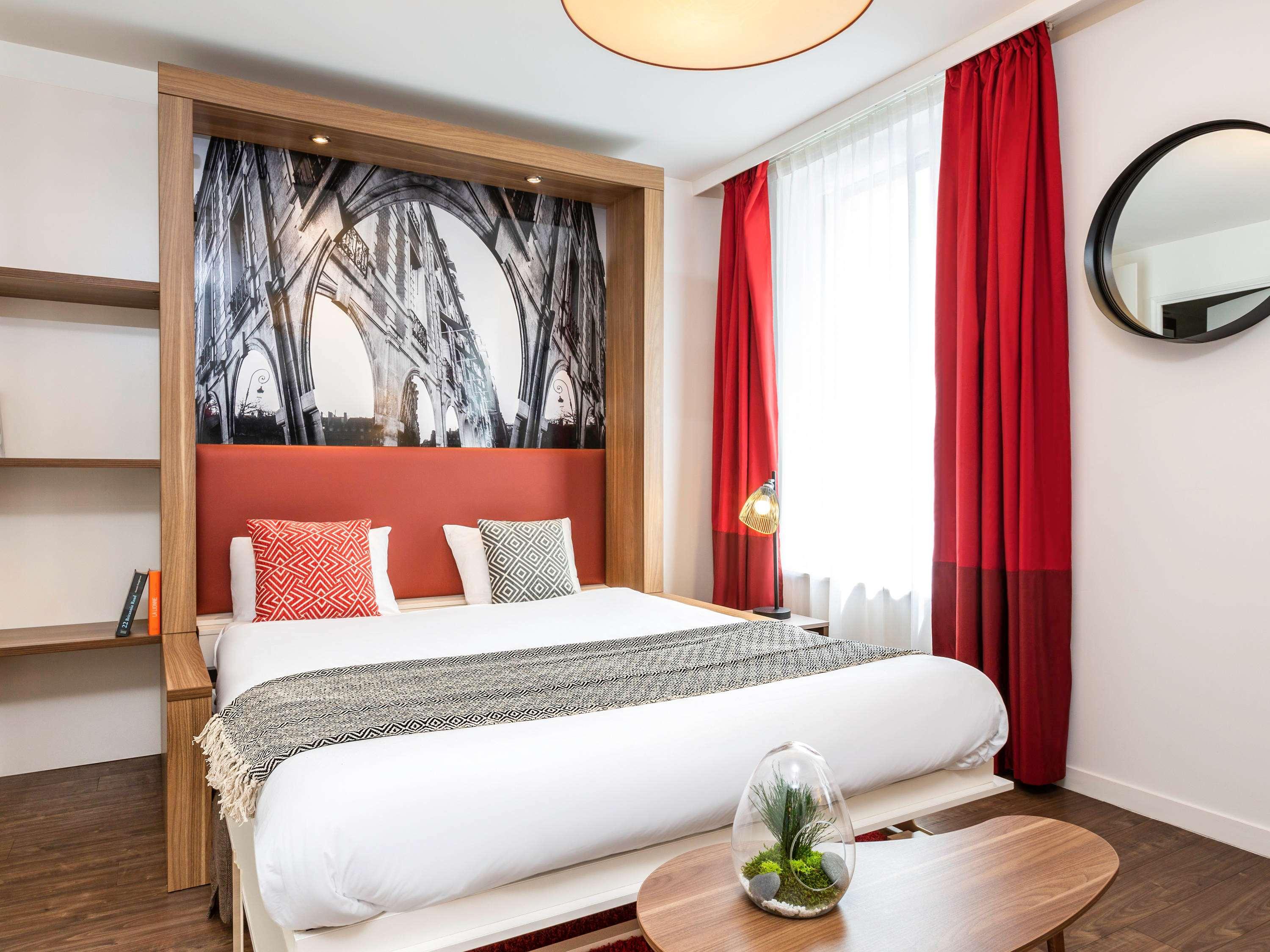 Aparthotel Adagio La Defense Курбевуа Экстерьер фото