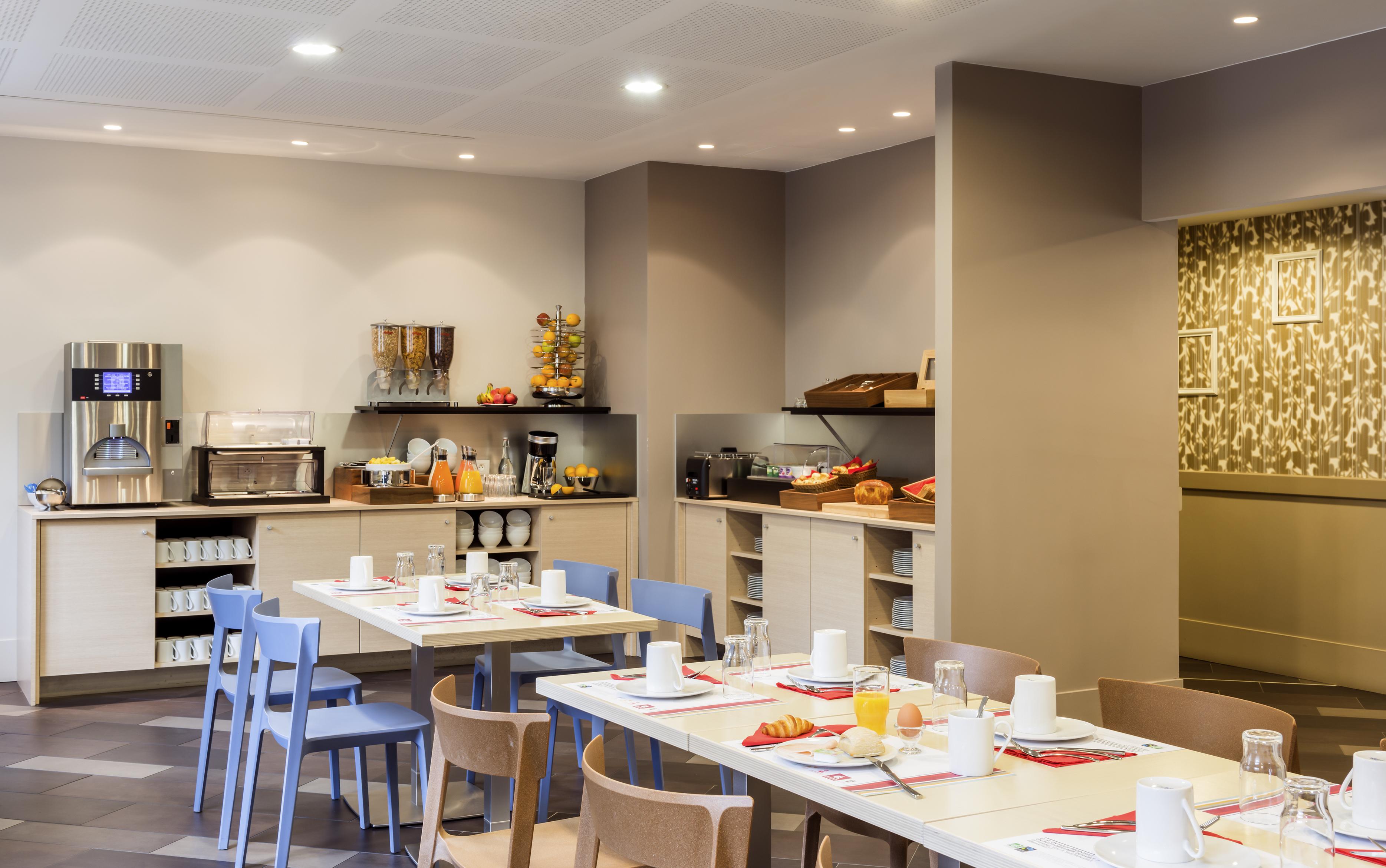 Aparthotel Adagio La Defense Курбевуа Экстерьер фото